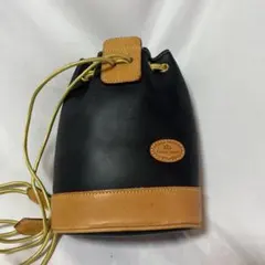 Borsetta Domani 巾着型ショルダーバッグ 黒/茶