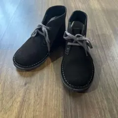 Clarks originals "desert boots"のサムネイル