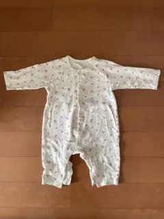 さくらんぼ柄ロンパース