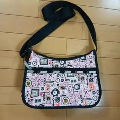 Item thumbnail for item 254f52b1-eedd-439e-b4d5-bb9e499ecf5b