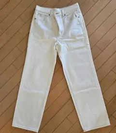 GU ホワイト ストレートデニム 221-349501