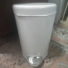 simplehuman ゴミ箱 ペダル式 ホワイトのサムネイル