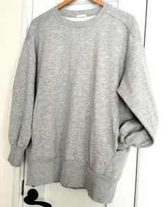 GU グレー クルーネック スウェット トレーナー ポケット付き М 裏起毛