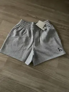 新品未使用 カルバンクラインジーンズ 裏起毛ショートパンツ XS