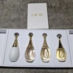 Dior 女性用香水 4本セット ノベルティ&トランプ
