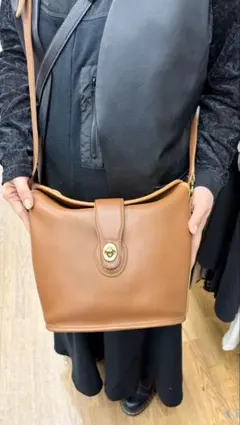 美品オールドコーチ ノッティンガムショルダーバッグ　ターンロック レザーブラウン