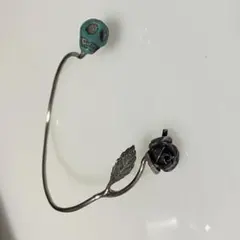 SB13髑髏薔薇スカルローズバングル内周（開口部含む）約22㎝ 開口部約4㎝