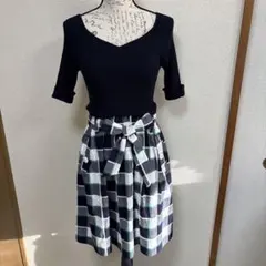 【人気】ブルーレーベルクレストブリッジ　ドッキングワンピース　ネイビー✖️グリーン