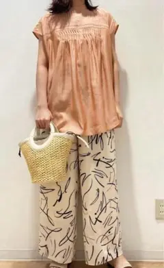 Bou Jeloudノースリーブブラウス