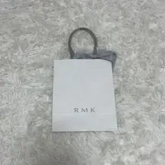 RMK ホワイト紙袋 リボン付き