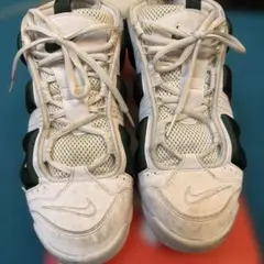 NIKE AIR MORE UPTEMPO ホワイト グリーン