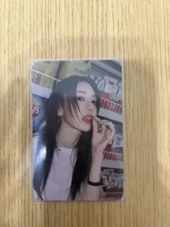 LESSERAFIMサクラトレカ