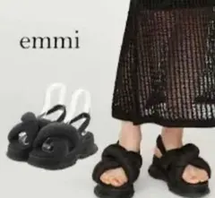 エミ emmi レディース サンダル ブラックのサムネイル