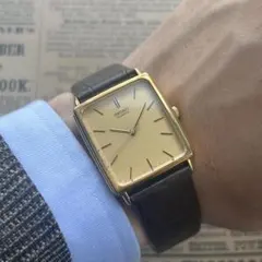 90s Vintage Seiko タンク 7431 梨地文字盤 稼働品のサムネイル