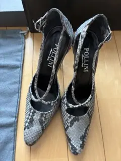 POLLINI 本革パイソン ストラップ パンプス 10cmヒール 22.5cmのサムネイル
