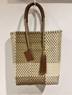 ギリシャで人気のSORENAトートバッグ - メルカリ