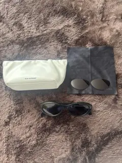 BLUE ELEPHANT サングラス