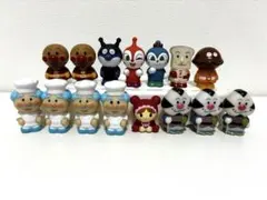 アンパンマン　ソフビ人形　15個
