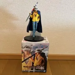 美品 トラファルガー・D・ウォーター・ロー フィギュア