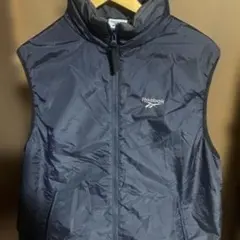 リーボックナイロンベストネイビーサイズ表記M