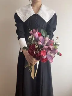 アーティフィシャルフラワー　ウェディングブーケ　クラッチ　赤