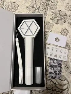 EXO ペンライト　ステッカー EXO ペンライトステッカー ベッキョン 白鈍器 - メルカリ