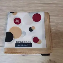 【新品未使用】BURBERRY綿 ハンカチ　ドット柄