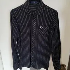 FRED PERRY ストライプ 長袖シャツ Mサイズのサムネイル