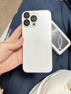 iPhone 16 Pro max 512GB ホワイトチタニウム SIMフリー