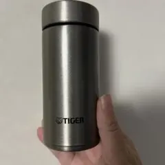 Item thumbnail for item 8ec2ab59-c05e-4c38-9b7a-4e176f71441e