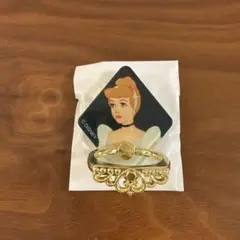 【新品】ディズニーグッズ　ディズニープリンセス　シンデレラ　スマホリング