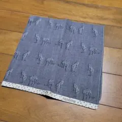★美品★ renoma 猫?豹?刺繍 ハンカチ グレー