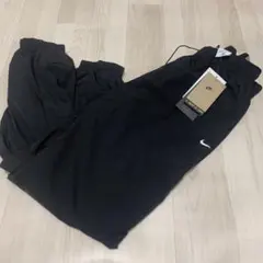 新品未使用　男女可　NIKE SWOOSH エッセンシャル　ウーブンパンツ