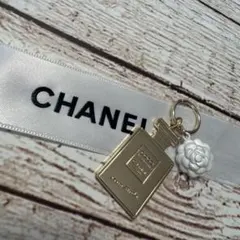 CHANEL ココ マドモアゼル チャーム