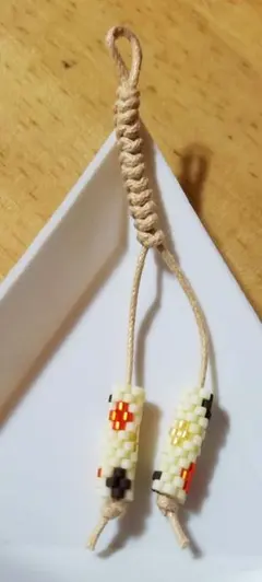 ビーズ織パーツのチャーム