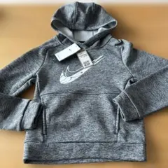 新品タグ付き　Nike フード付きパーカー 140cm グレー