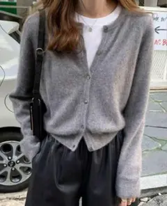 グレー ボタン付きカーディガン M