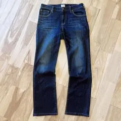 美品　23区 ストレートフィット デニムパンツ　インディゴ　大きいサイズ　46のサムネイル