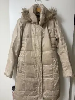 ベージュ フード付き コート