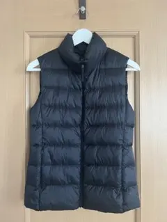 UNIQLO ULTRA LIGHT DOWN ブラック ダウンベスト　Sサイズ