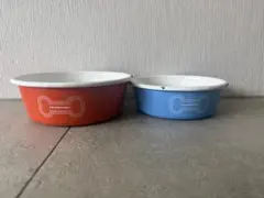 ル・クルーゼエナメルオンスチール　ペットフード入れ２個セットのサムネイル