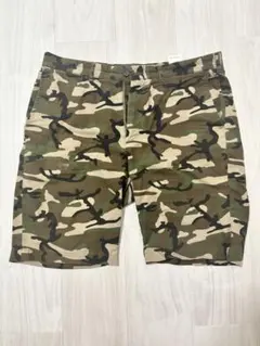 迷彩 ショートパンツ