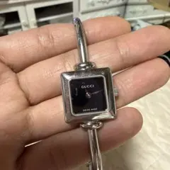 ❤️Today sale 10,000 GUCCI スクエア型 腕時計(クォーツ)のサムネイル