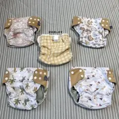 【美品】布おむつカバースナップボタン付き　5枚セット サイズ調節可能80 90