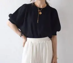 ボンジュールサガン　接触冷感パフスリーブニットトップス　ブラック