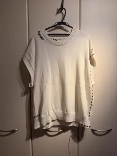【ZARA】 ニットステッチベストのサムネイル