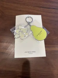 JO MALONE フラワー＆ペア キーホルダー