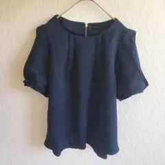 ✨新品タグ付き✨apartbylowrysapart パフスリーブタックブラウスのサムネイル