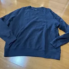 ユニクロ　ブラック クルーネック トレーナー Lサイズ