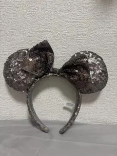ディズニーカチューシャ ブラウン スパンコール